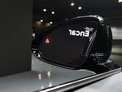 GENESIS G80 (RG3) - 9