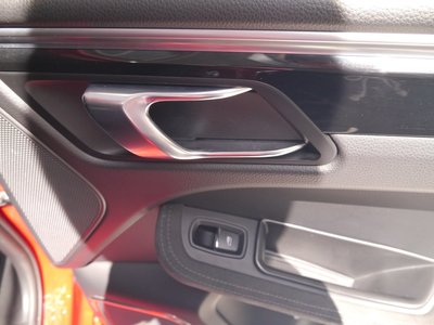2018 Porsche MACAN 缩略图 34