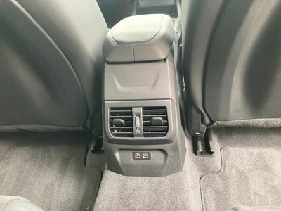 صورة مصغرة 18 لـ 2025 BMW 1 SERIES