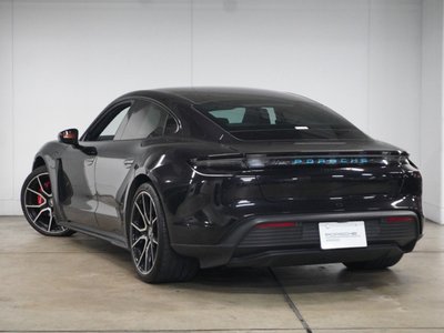 2023 Porsche TAYCAN photo 4