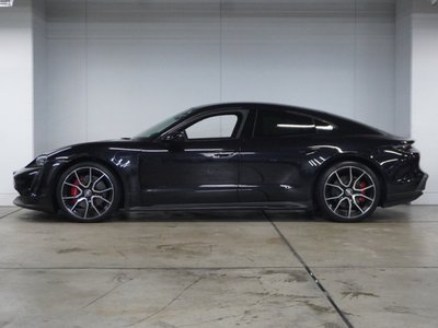 2023 Porsche TAYCAN photo 3
