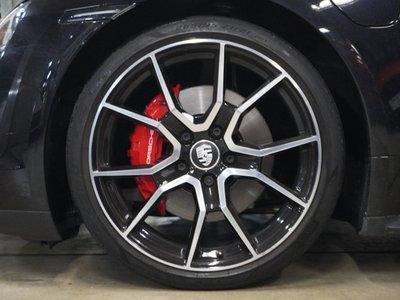 2023 Porsche TAYCAN photo 6