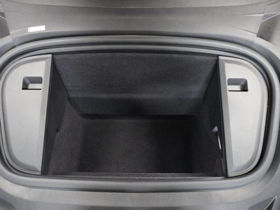 2023 Porsche TAYCAN — миниатюра 18