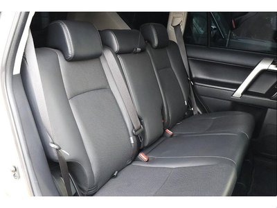 TOYOTA LAND CRUISER PRADO - 7