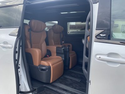 صورة مصغرة 28 لـ 2024 Toyota VELLFIRE