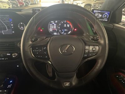 صورة 5 لـ 2021 Lexus LS