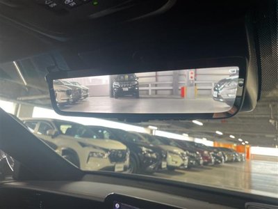 صورة 10 لـ 2021 Lexus LS