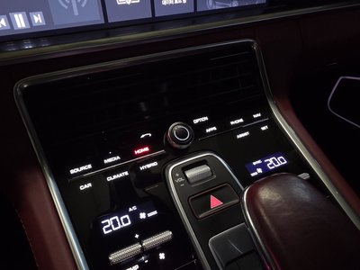 2018 Porsche PANAMERA 缩略图 14