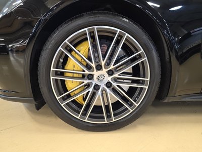 2018 Porsche PANAMERA 照片 7