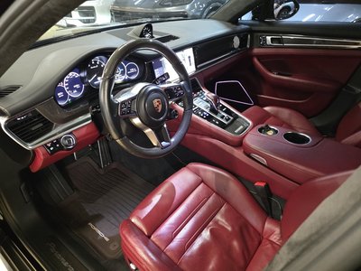 2018 Porsche PANAMERA 照片 9