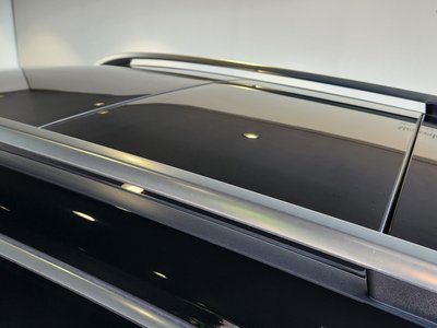 2025 Mercedes-BENZ GLB thumbnail 12