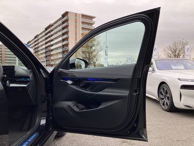 صورة مصغرة 170 لـ 2025 BMW 5 SERIES