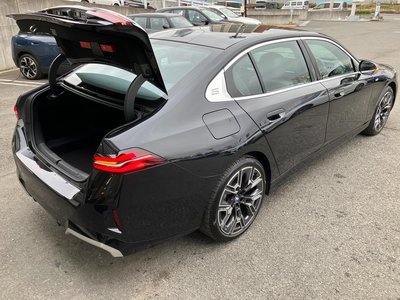 صورة مصغرة 162 لـ 2025 BMW 5 SERIES