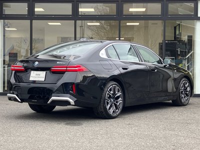 BMW 5 SERIES - 7
