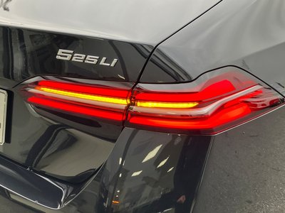 صورة مصغرة 146 لـ 2025 BMW 5 SERIES