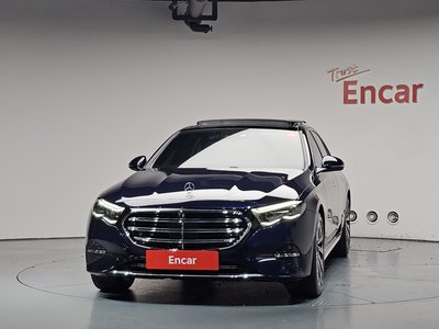MERCEDES-BENZ E-CLASS - 2