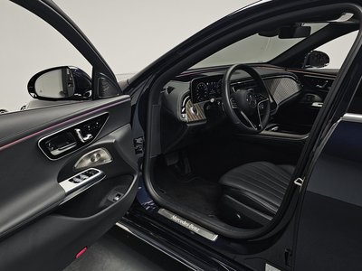 MERCEDES-BENZ E-CLASS - 10