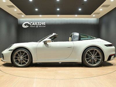 2024 Porsche 911 — миниатюра 11