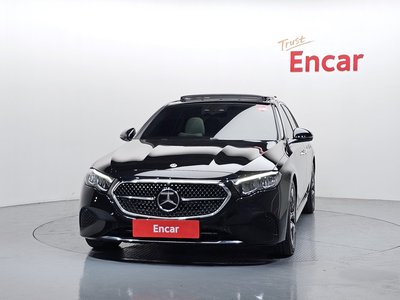 MERCEDES-BENZ E-CLASS - 2