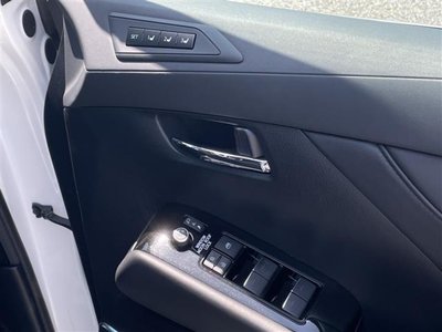 2023 TOYOTA ALPHARD — миниатюра 25