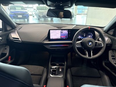 صورة مصغرة 31 لـ 2026 BMW 1 SERIES
