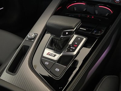 صورة مصغرة 36 لـ 2021 AUDI RS5