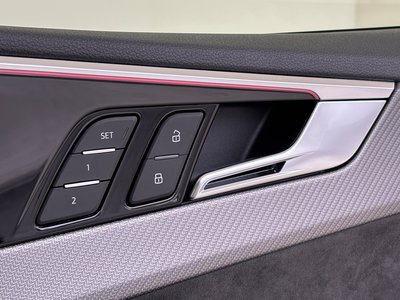 صورة مصغرة 28 لـ 2021 AUDI RS5