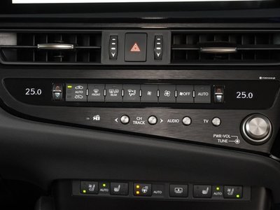 2023 Lexus ES — миниатюра 11