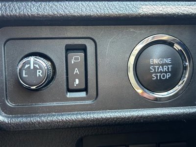 2023 Toyota LAND CRUISER PRADO 缩略图 33