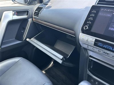 2023 Toyota LAND CRUISER PRADO 缩略图 11
