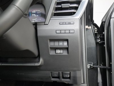 صورة مصغرة 13 لـ 2025 Lexus GX