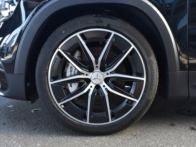 MERCEDES-BENZ GLB AMG - 4