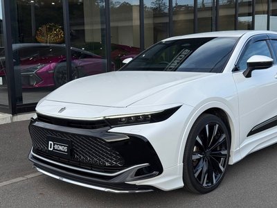 TOYOTA CROWN CROSSOVER - 3