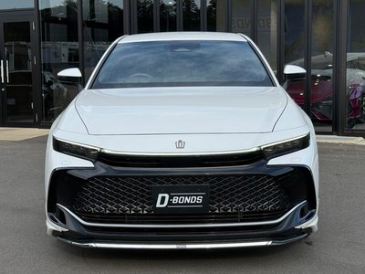 TOYOTA CROWN CROSSOVER - 10