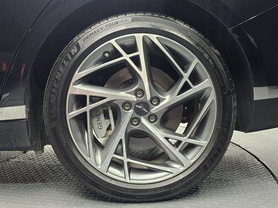 صورة 8 لـ 2022 Genesis G90 (RS4)