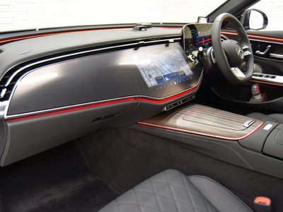 MERCEDES-BENZ E-CLASS - 8