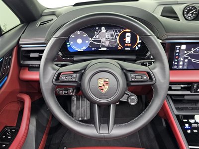 2025 Porsche MACAN — миниатюра 19