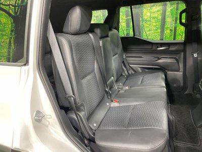 TOYOTA LAND CRUISER 250 - 9