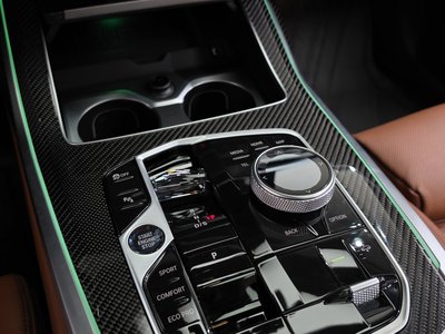 2025 BMW X7 — миниатюра 12