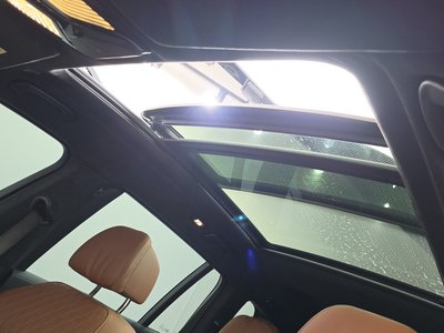 2025 BMW X7 — миниатюра 25