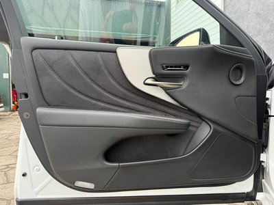 2017 Lexus LS 缩略图 64
