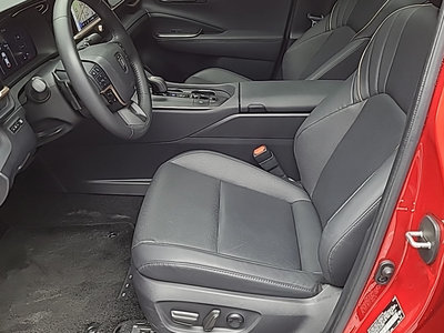 TOYOTA CROWN CROSSOVER - 9