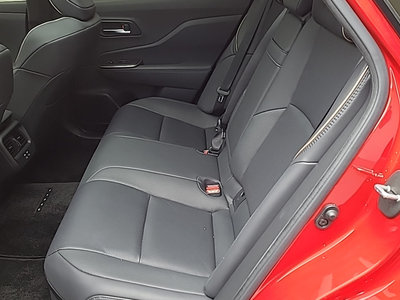 TOYOTA CROWN CROSSOVER - 10