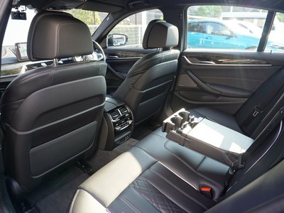 2023 BMW 5 SERIES — миниатюра 55