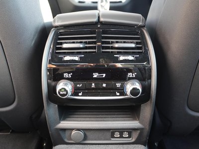 2023 BMW 5 SERIES — миниатюра 58