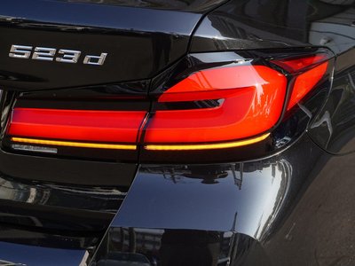 2023 BMW 5 SERIES — миниатюра 72