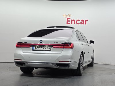 صورة 4 لـ 2021 BMW 7 SERIES