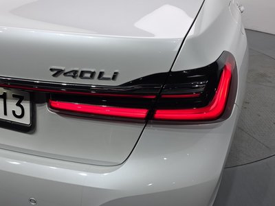 صورة 10 لـ 2021 BMW 7 SERIES