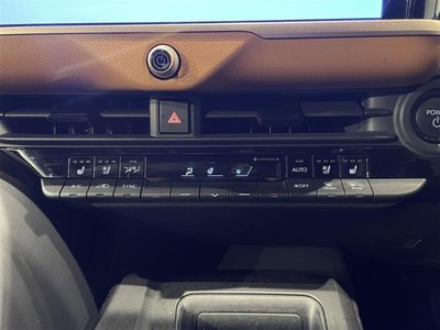 صورة مصغرة 18 لـ 2023 Toyota CROWN CROSSOVER