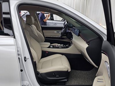 2025 Genesis GV70 缩略图 17